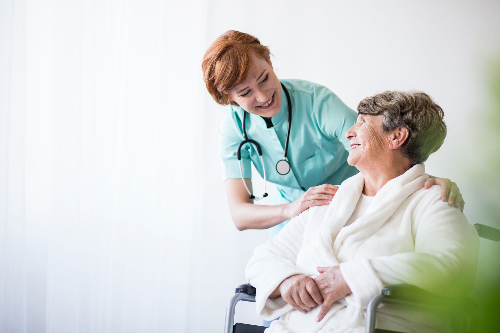 SUPPORT PROFESSIONAL CARE AT THE PATIENTS' HOME